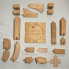 Thomas Wooden Railway Train Tracks Clickity Clickety Clack Lot of 55 Turntable-B