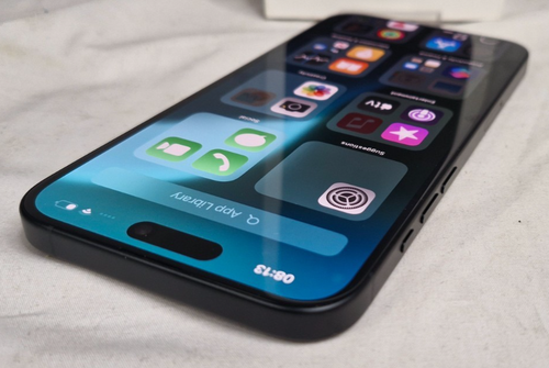 Apple iPhone 16 Plus | 128 Go Noir | Soutien-gorge 100 % | Nombre de 2 cycles | Excellent - Photo 5 sur 10