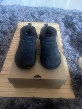 Ugg Classic Ultra Mini Boots Black Size 11 UK - EU 30 Kids Unisex