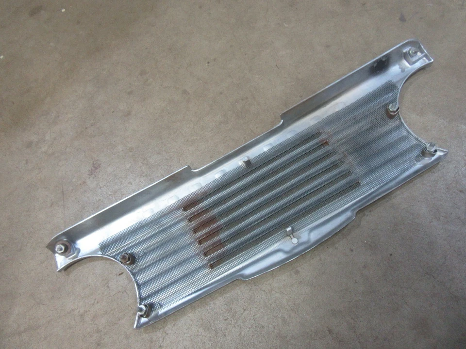 Chevrolet Fleetmaster 1947 panel de tablero interior altavoz moldura ventilación pieza cromada  Foto 4 de 4