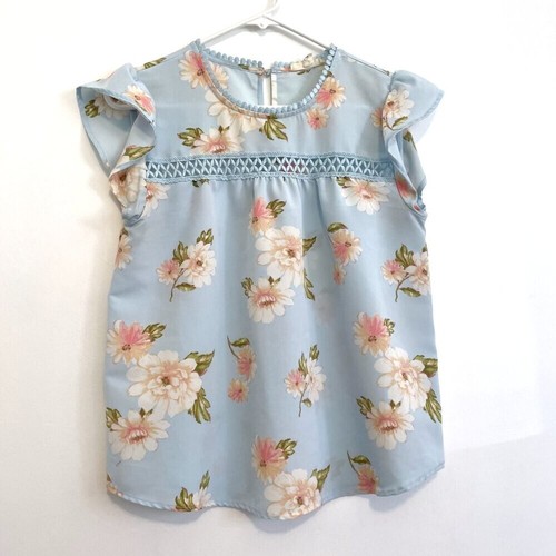 MINE Light Blue Cream Floral Crochet Short Sleeve Flutter Sleeve Blouse Medium M