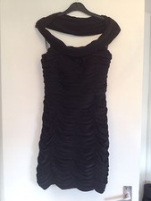 BNWT Ladies SHERRI HILL Black Ruched Off-shoulder Sexy Mini Dress - Size 8