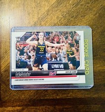 2024 Caitlin Clark RC w/gold ROOKIE CARD case #171