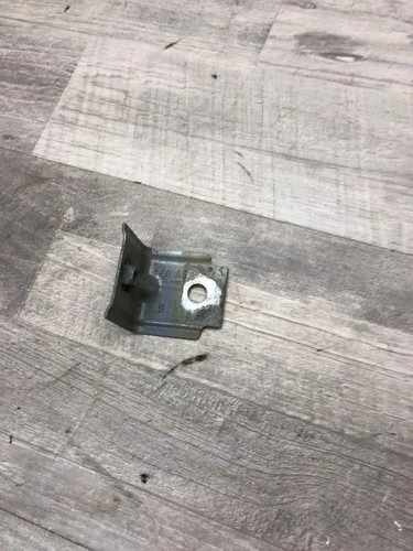 VW PASSAT B8 3G2 Kotflügelhalter vorne rechts 3B0809471 1.97 Diesel 34990738