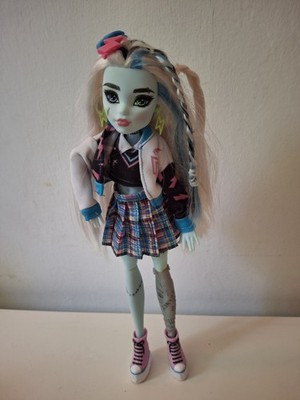 Monster High Generation 3 Frankie Stein doll With Accessories