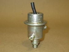 Fuel Pressure Regulator-Pressure Regulator-New Bosch 0-438-161-001