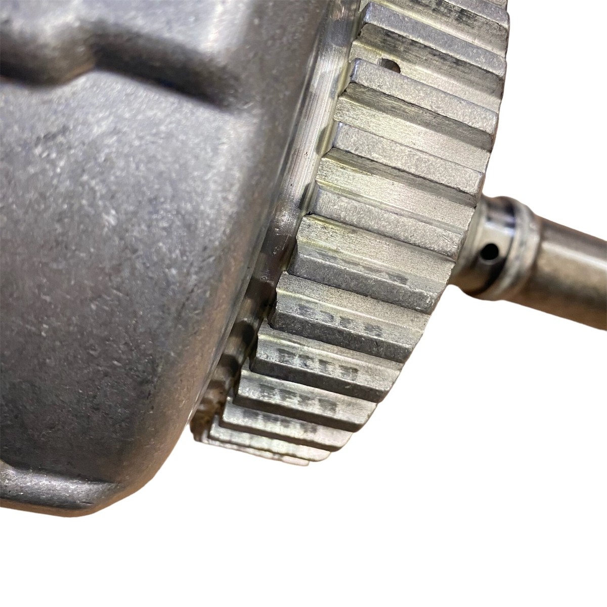 ⚙️ Tambor Delantero 300 Mm Para Transmisión 4L60E / 4L65E – GMC (USADO, Inspeccionado)