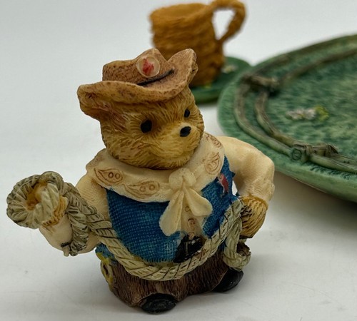 Nuevo Lindo Juego de Jardín de 5 Piezas - Osos Vaqueros y Vaqueras, Platillos de Cerca de Flores - Imagen 3 de 10