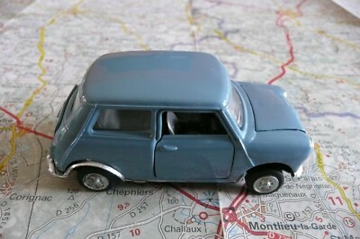 Jouet Ancien Corgi Austin Mini Cooper Verte – échelle 1:43 – Occasion