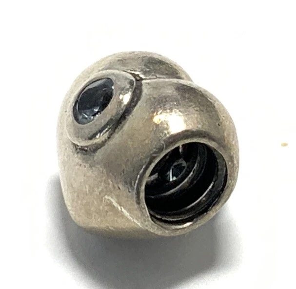 Dije de cuentas de corazón de circonita cúbica azul de plata de ley 925 Chamilia IO79 Foto 2 de 4