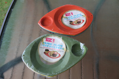 7 NEW Vintage 70's Wilpak Plastic Paper Plate & Cup Holders Stackable NOS Retro