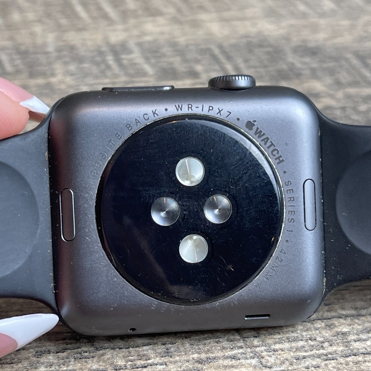 Apple Watch Series 1 Smartwatch Black Strap 42mm 1.65