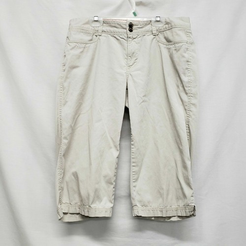 Pantalones cortos para mujer Dockers, talla 8 - Imagen 2 de 4