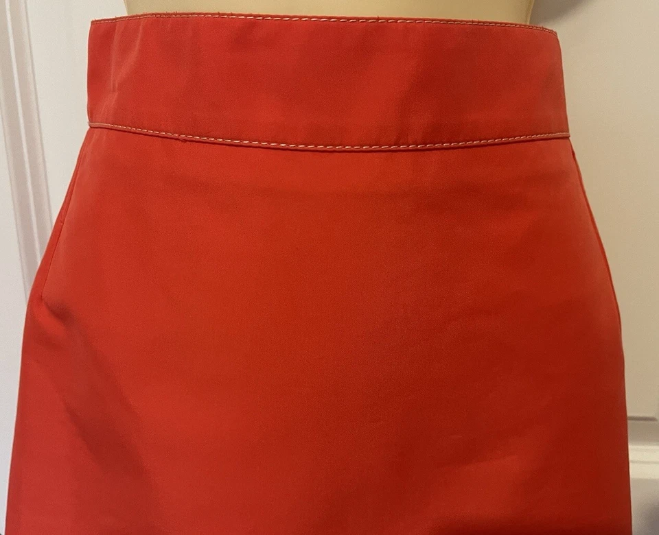 Nina Ricci  Paris Coral Straight/ Pencil Style Skirt Sz 42~ STYLISH~ Rare~ - Image 2 of 4