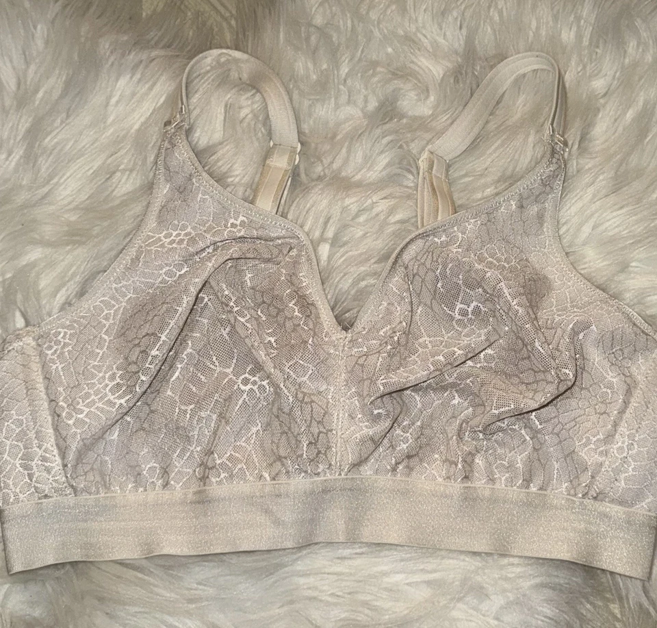 Бюстгальтер-минимайзер Chantelle C18920 Magnifique без подкладки WF кружевной женский 34DD цвет слоновой кости - Изображение 3 из 4