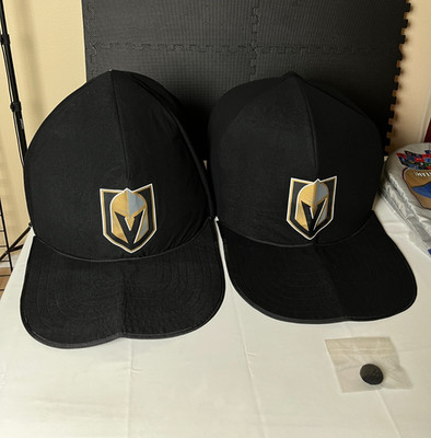 Vegas Golden Knights NHL Plush Edition Pet Nap Cap Jr.  Dog Bed Small