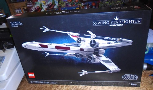 LEGO 75355 STAR WARS UCS X-WING STARFIGHTER - Picture 2 of 6