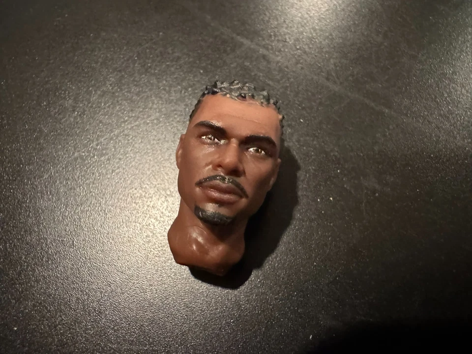 G.I. Joe Классифицированный ПОЛИЦЕЙСКИЙ 6 дюймов Масштаб ЧЕРНАЯ МУЖСКАЯ ГОЛОВА СО СТЕРЖНЕМ 1/12 КАК НОВАЯ - Изображение 2 из 4