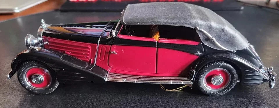 FRANKLIN MINT 1939 MAYBACH ZEPPELIN EDIZIONE LIMITATA e numerata 1/24 - Immagine 2 di 4