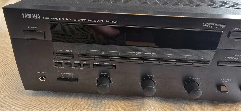 Yamaha R-V501 Stereo Receiver Dolby Pro Logic Surround - Fully Functional - Image 4 of 4