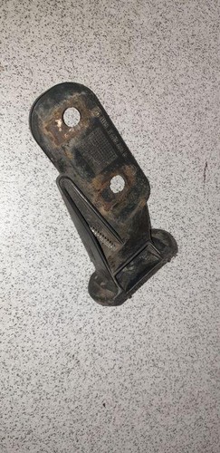 BMW 3 Coupe E36 Stoßstangenhalter vorne rechts 8122577 2.50 Petrol 33748274