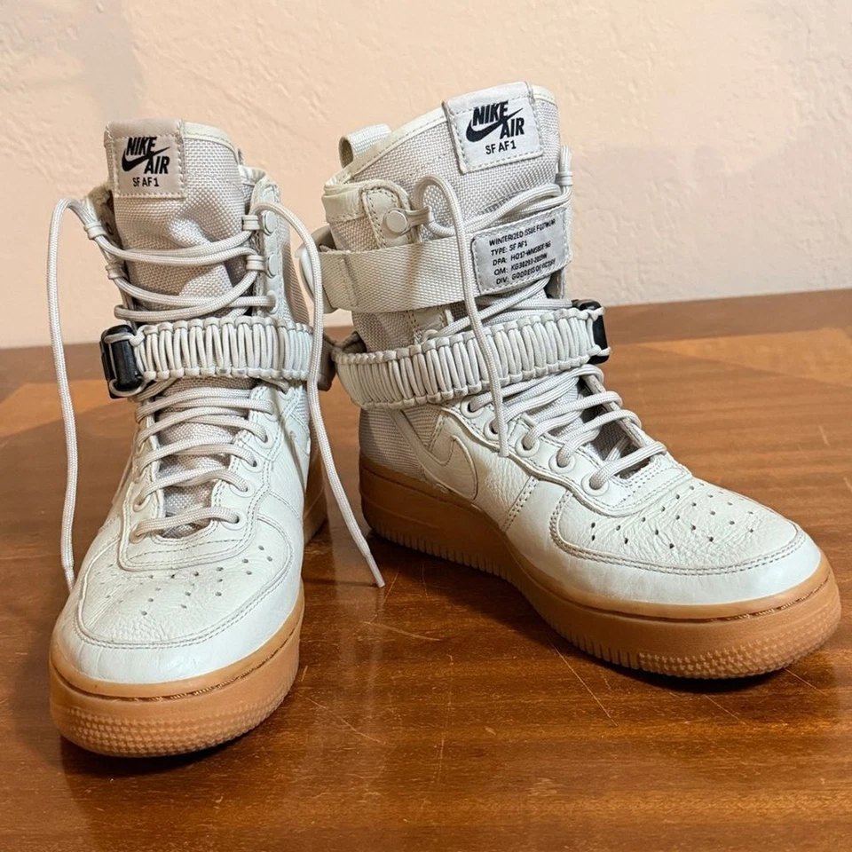 NIKE SF Air Force 1 High Women's Shoes Colorway Light Bone-Gum Medium W6 - Image 2 of 4