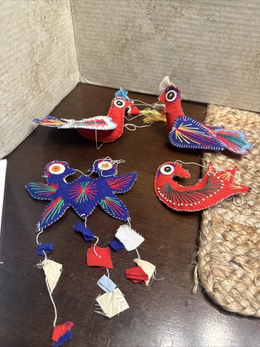 Folk Art Christmas tree ornaments Birds all fabric Set Of 4 - Picture 2 of 13