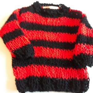 kurt cobain black and red jumper