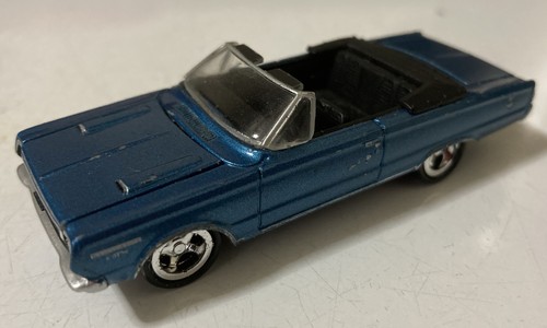 Two 1/64 Johnny Lightning 1967 Plymouth GTX Diecasts (One RARE Custom Diecast) - Picture 7 of 9