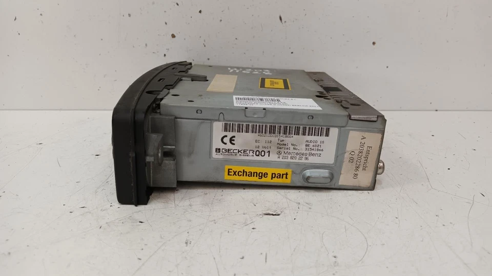 A2038202286 Autoradio pour MERCEDES-BENZ CLASE C (BM 203) BERLINA 2001 3907433 - Photo 2/4