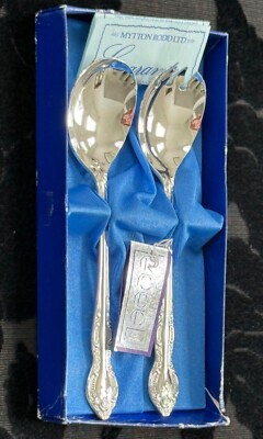 RODD　シルバープレート　オーストラリア Rodd, Silver Glory Salad Serving Set 1x Spoon 1x Fork 20cms Boxed