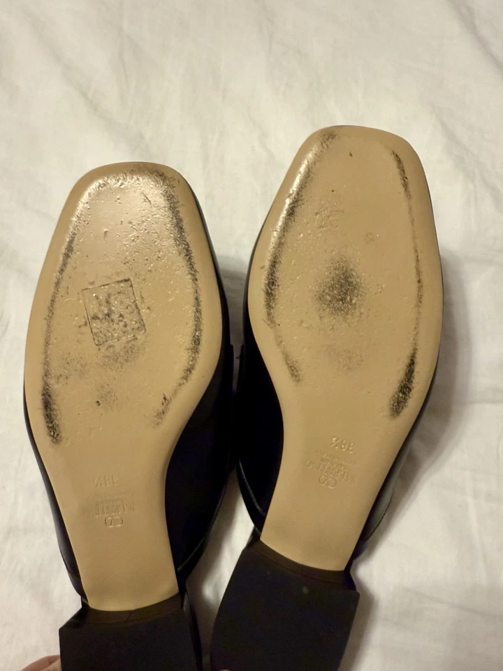 Valentino Garavani V 徽标签名皮革一脚蹬骡子尺寸 38.5 — 第 4/4 张图片