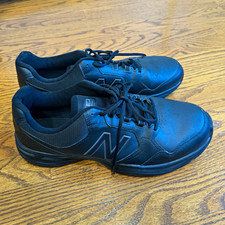 Imagen de New Balance Men’s Black Low Top Lace-Up Solid Athletic Sneaker Shoes