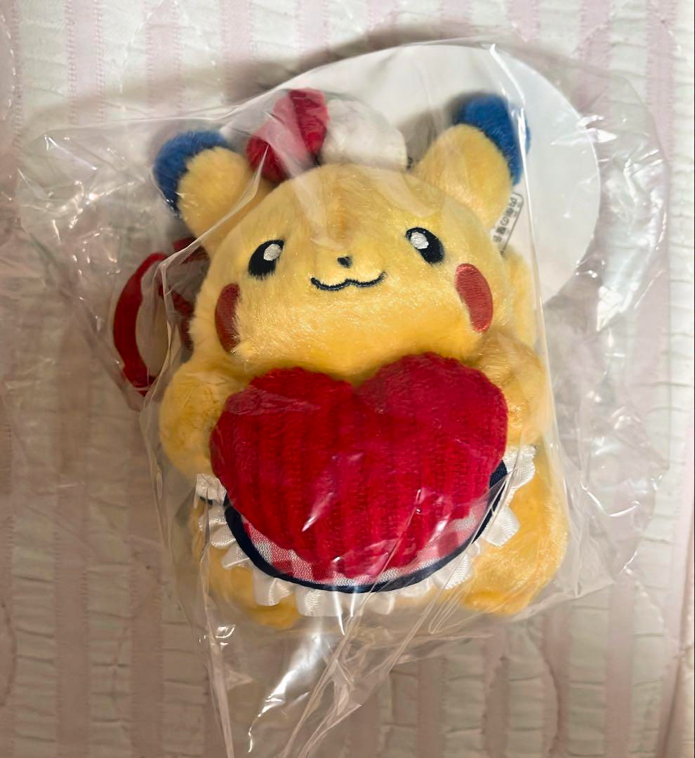 Pokémon Center Pikachu Diner Mascot Heart Japan Exclusive | eBay