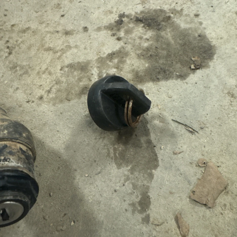 OEM 1986 YAMAHA BADGER 80 YFM80 LLAVE DE ARRANQUE INTERRUPTOR BLOQUEO 85-94 Foto 3 de 4