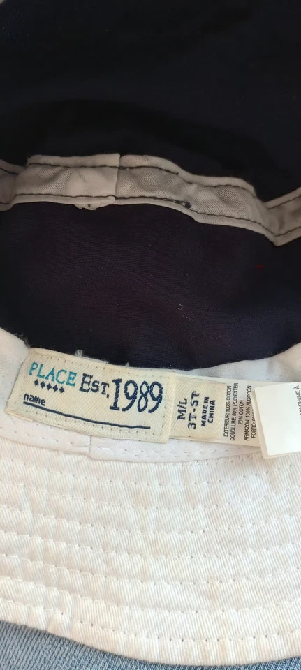 Sombrero de cubo con bandera de estrellas y rayas para niños pequeños 3T-5T EE. UU. The Children's Place Foto 2 de 3