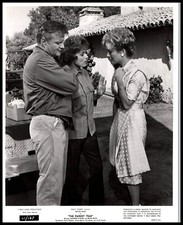 HAYLEY MILLS + BRIAN KEITH IN THE PARENT  TRAP (1961) ORIG VINTAGE PHOTO E 26