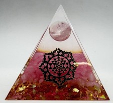 Piramide Orgonite Quarzo Rosa Ottone
