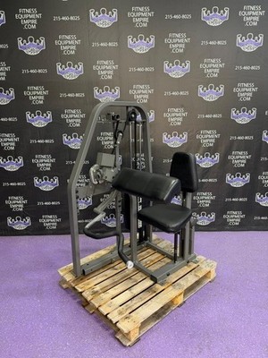 Nautilus 2ST V Bicep Curl   Immaculate
