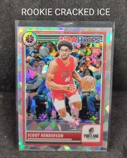 2023 PREMIUM STOCK ROOKIE CRACKED ICE SCOOT HENDERSON #137. TRAILBLAZERS