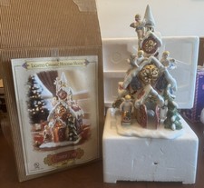 Vntg. 2002 Grandeur Noel Lighted Ceramic Holiday House Church Angels