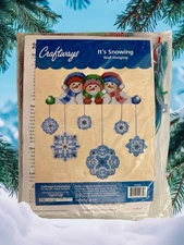 New Craftways Plastic Canvas Kit Christmas It’s Snowing Wall Hanging 18” X 20”