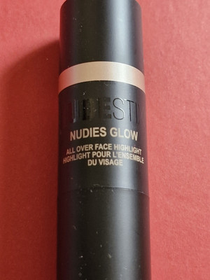 Nudestix Nudies Glow All Over Face Highlight Bubbly Bebe 8g Neu ohne Karton