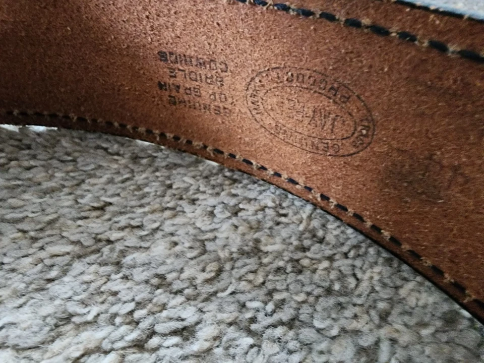 Lindo cinto de couro preto vintage Don Hume - Imagem 2 de 4