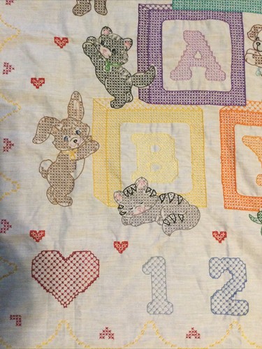 Vintage Baby Blanket Embroidered Blanket Top 40“ X 30“ Usable - Picture 7 of 11