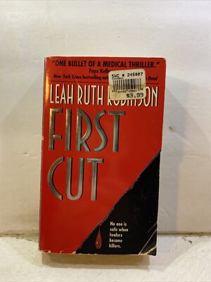 First Cut - Leah Ruth Robinson (Paperback, 1998)