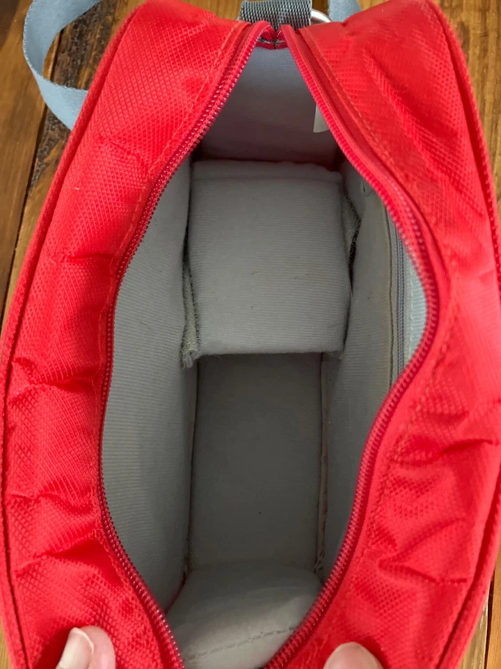 Nikon 11861 1 Series Digital Camera Case (Red) for J1, J2, J3, S1, V1, V2, AW1 - Image 4 of 4