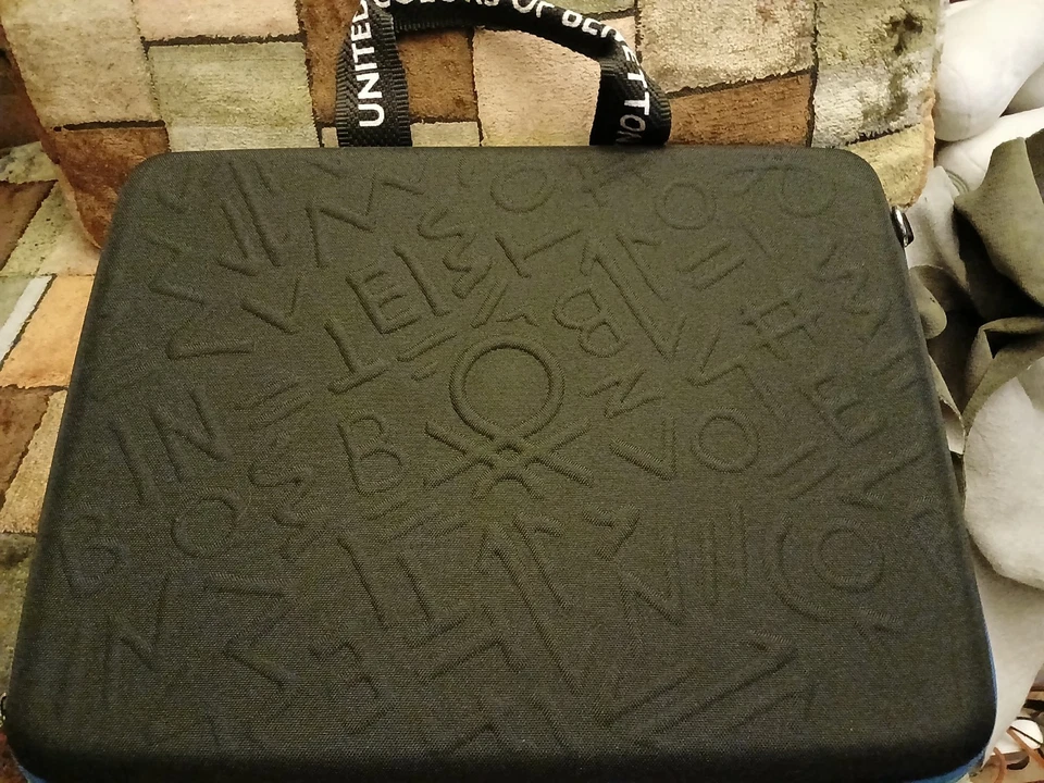 United Colors of Benetton Black Men's Bag - Image 4 of 4