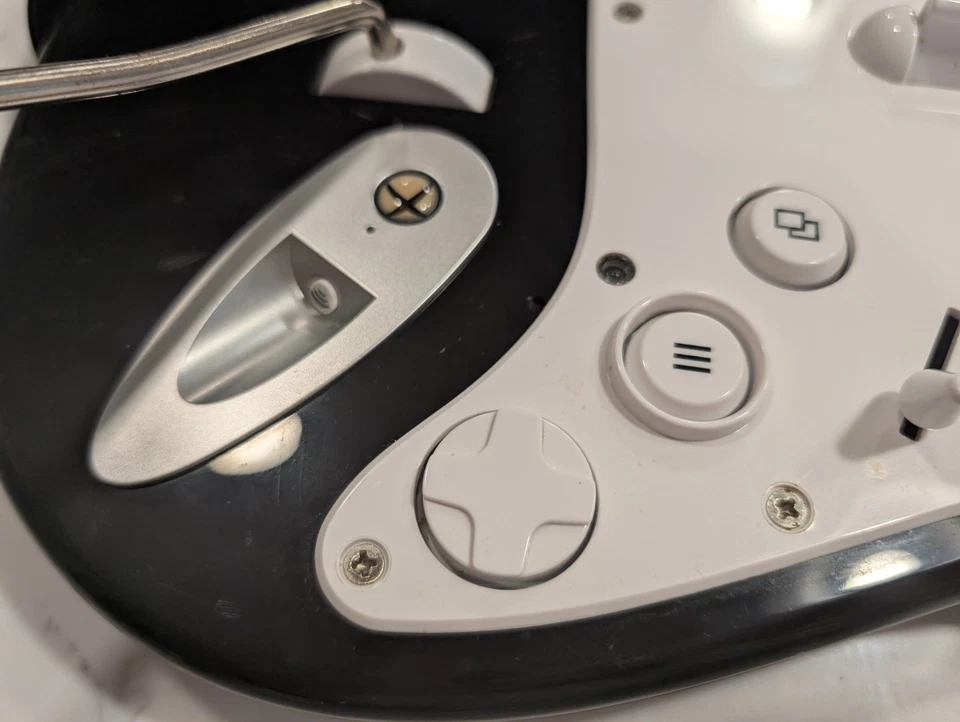 Fender Stratocaster Rock Band 4 Wireless Guitar Controller Blk Xbox One/Series X - Image 2 of 4