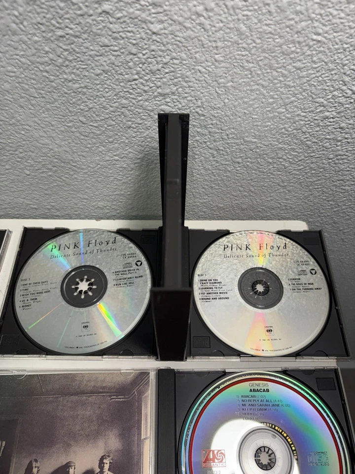 10 Vintage Rock Albums CD Bundle Genesis Rolling Stones Motley Crue & More - Imagem 4 de 4